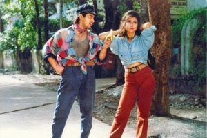 Rangeela movie has many songs which can give you goosebumps. But these are all time favorite.
