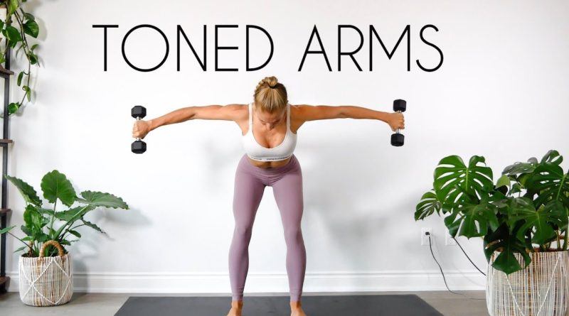 Toned Arms At Home