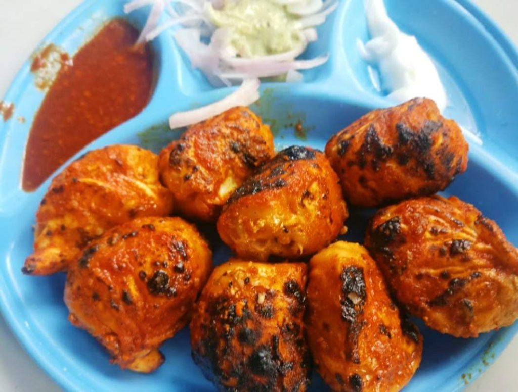 Kc Resturant Momo in Dwarka serves the most amazing tandoori momos