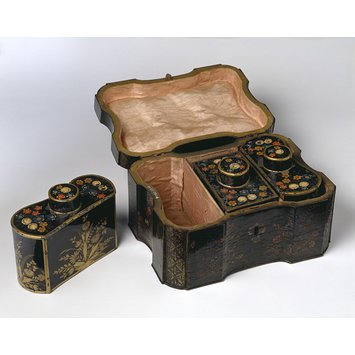 Tea chest