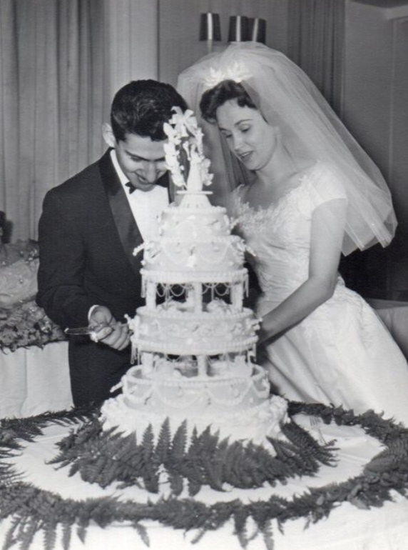 Cultural tradition of Wedding Cakes