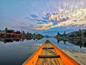 While talking about India's most romantic destination how could we not start with Kashmir?